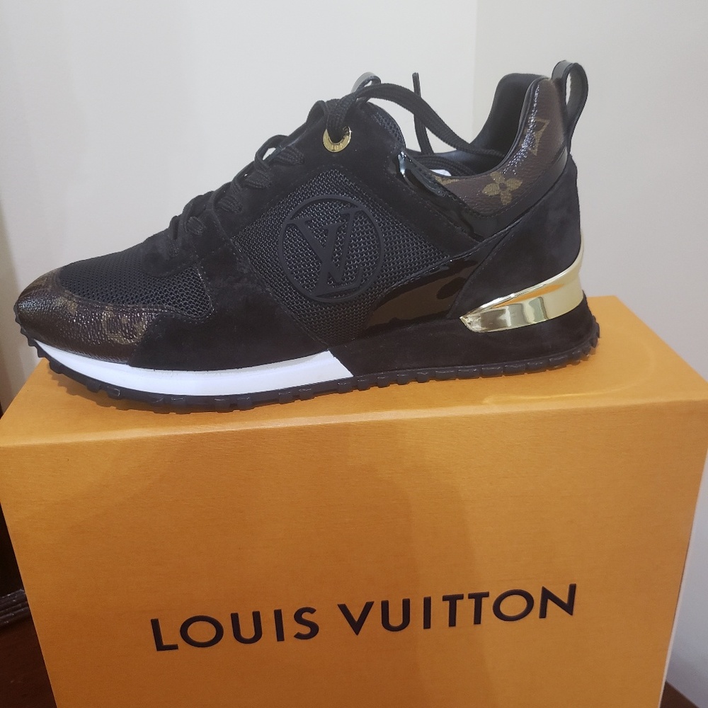 Louis vutton sneakers